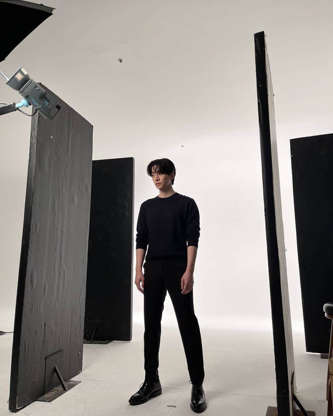 ジュノ のインスタグラム：「soon  #TheActorisPresent  #KoreanActors200」