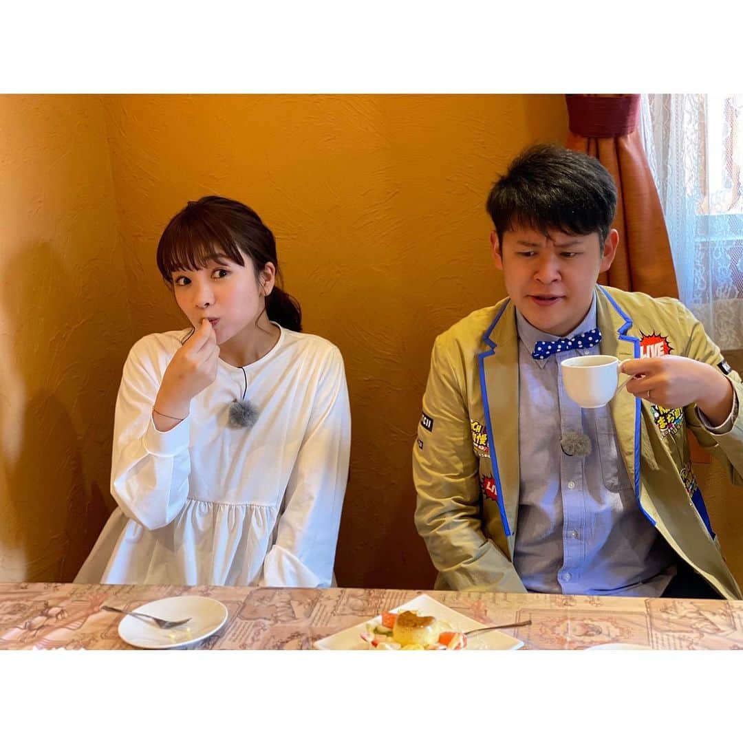川村茉由さんのインスタグラム写真 - (川村茉由Instagram)「今日はKATCHのまちなま生放送🎵  (正式タイトル【「KATCHまち自慢」 あなたのまちのどこかの場所で、 1日3回生中継をしちゃう番組。】)長っっ  刈谷市の松栄町、末広町から 1日3回生中継でした🎤  お邪魔させて頂いたのは… ①知覧 東刈谷分店 ②お菓子工房 スウィーツガーデン ③自家製麺 ら〜めんかり屋  どこもおいしかったなぁ😋❤️  まちなまチームは いつも和気あいあい🥰 毎回楽しい現場の雰囲気が きっと画面越しでも 伝わっているはず…‼︎😊  旦那様になられた酒井くんも より面白さが進化されて…😎👏笑 @sakainaoto1103   今日も楽しかったな〜！ 見てくれたKATCHエリアの皆さん、 ありがとうございました💕  #katch #まちなま #刈谷市 #知覧 #スイーツガーデン #かり屋 #地鶏 #スイーツ #ケーキ #ラーメン」4月11日 23時16分 - mayupi_k