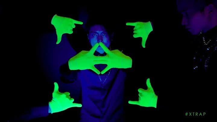 のインスタグラム：「Piano Fingers🧤🧤🧤 @xtrap.official」