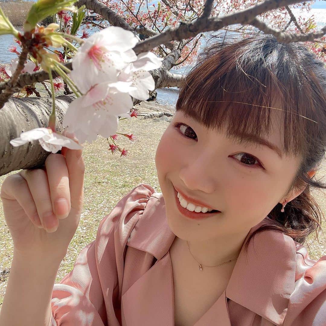 竹川由華さんのインスタグラム写真 - (竹川由華Instagram)「桜と琵琶湖と由華ちゃん💓  　#琵琶湖　#桜　#cherryblossom #Spring #アイドル #iDOL #Instagram #instagramers #Japan #photo #春　#picture」4月11日 17時57分 - cute.sis58