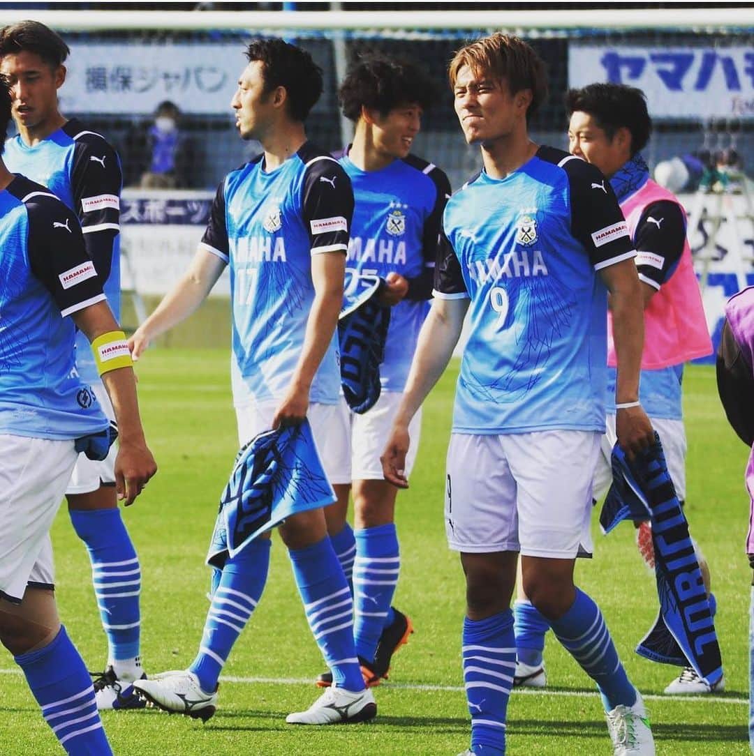 小川航基さんのインスタグラム写真 - (小川航基Instagram)「VS松本 快勝！ 嬉しい！ けど悔しい！  ゴールを決めてチームの勝利に貢献したい。  #次も勝とう」4月11日 20時26分 - koki4629