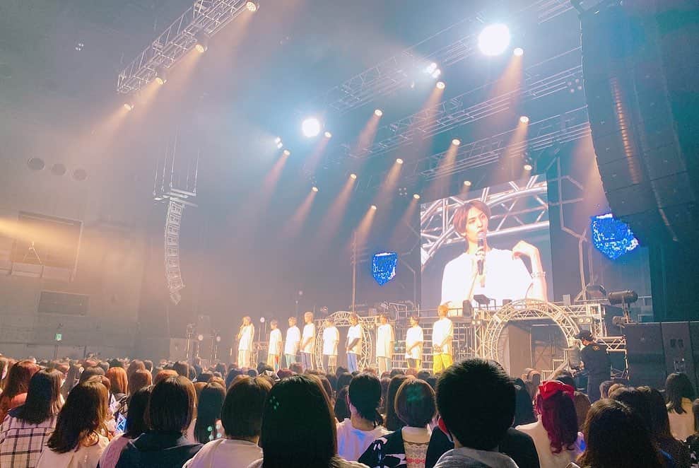 古川毅さんのインスタグラム写真 - (古川毅Instagram)「二度とない二日間でした 9人でステージに立てて良かった 僕等を輝かせてくれてありがとう」4月11日 21時47分 - tsuyoshifurukawa_227