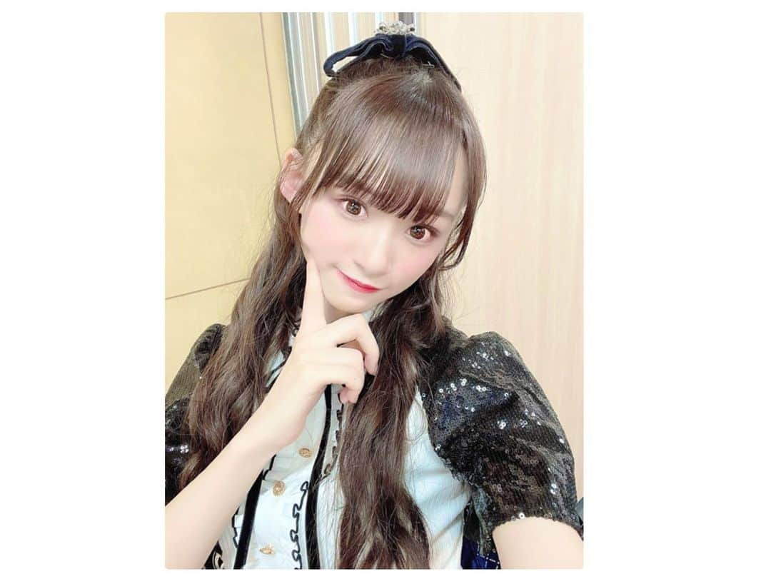 音嶋莉沙さんのインスタグラム写真 - (音嶋莉沙Instagram)「スペシャルイベント大阪﻿ ありがとうございました🐙﻿ ﻿ 久しぶりに地方に行くことができて﻿ とても嬉しかったです😊﻿ ﻿ 1部は、ポニーテール﻿ 2部は、高めハーフアップにしましたっ✨﻿ ﻿ うちわとか、名前が書いてあるボード﻿ ペンライト全部みえてたよ〜😭」4月11日 21時47分 - otoshima_risa