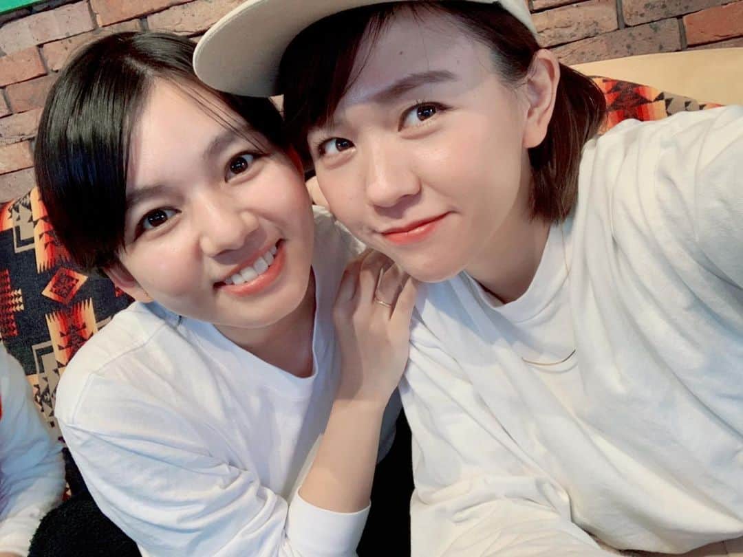 虎南有香のインスタグラム：「先日‼️ ミキホにマジでひっっさしぶりに会いました😢♥️ ミキホの息子君が産まれてすぐ病院に行こうとしていたのだけど、新生児の検査やら何やらで忙しくてタイミング逃してしまい…😭 私も私で妊娠中の悪阻と戦いながら、そして本格的なコロナ禍での生活。 お互い妊娠、出産、育児、コロナ、というタイミングが重なり1年以上会えていませんでした😢 子連れだったのであまりゆっくりは出来なかったけど、元気なミキホ、そしてショーンさん初めましてで感動😳💕 本物のショーンは小さめちゃんで、8ヶ月の我が家の次女虎ミニィと変わらない大きさ🤣(次女はデカイ👶)からの人懐っこくてニコニコ笑顔が可愛いお坊ちゃんでした😢💓人懐っこさは、母のミキホ譲りだなぁ🤤♥️  もう少し子供達が大きくなったら、一緒に遊ばせたいね😊そして私たち2人だけでゆっくりお茶でもしたいわね☕️✨」