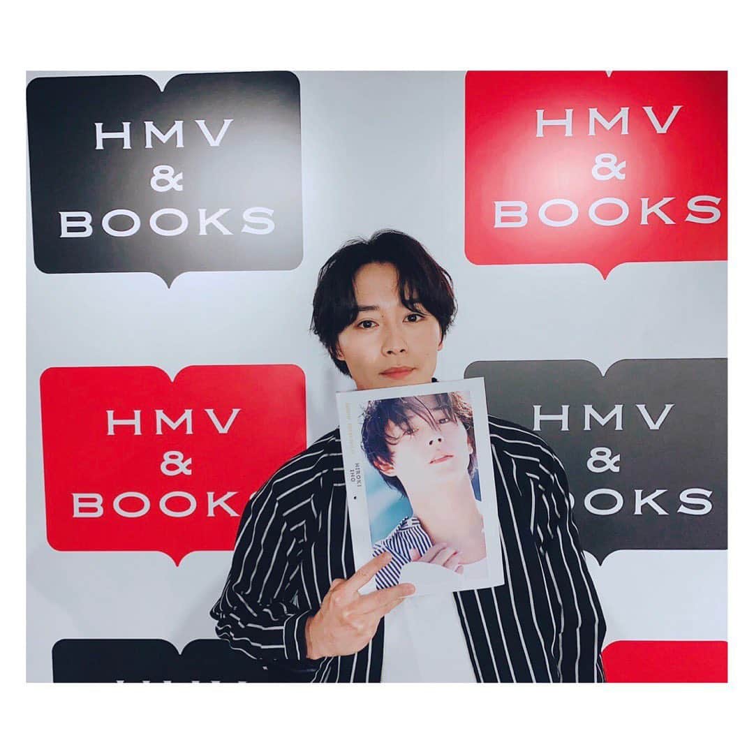 猪野広樹のインスタグラム：「カレンダーオンラインイベントありがとうございました！　 皆様それぞれ本当に短い時間の中、伝えたいことを考えてくれたり、飾り付けをして頂いたり。　感謝でいっぱいです。　延期になってしまった発売イベントは後日必ず…！！　  素敵な時間をありがとうございました！」