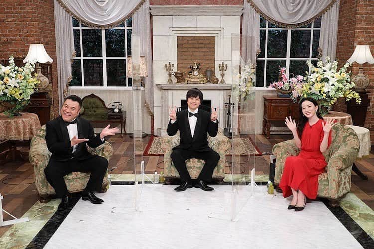 バカリズムのインスタグラム：「「お笑い脱出ゲーム」 4月24日21時からフジテレビで。 アンタッチャブル柴田、ロッチ中岡、笑い飯・西田、渋谷凪咲（NMB48）の4名。オードリー春日、ハリセンボン春菜、藤崎マーケット田崎、アンガールズ田中、宮田俊哉（Kis-My-Ft2）、土佐兄弟・有輝、吉住」