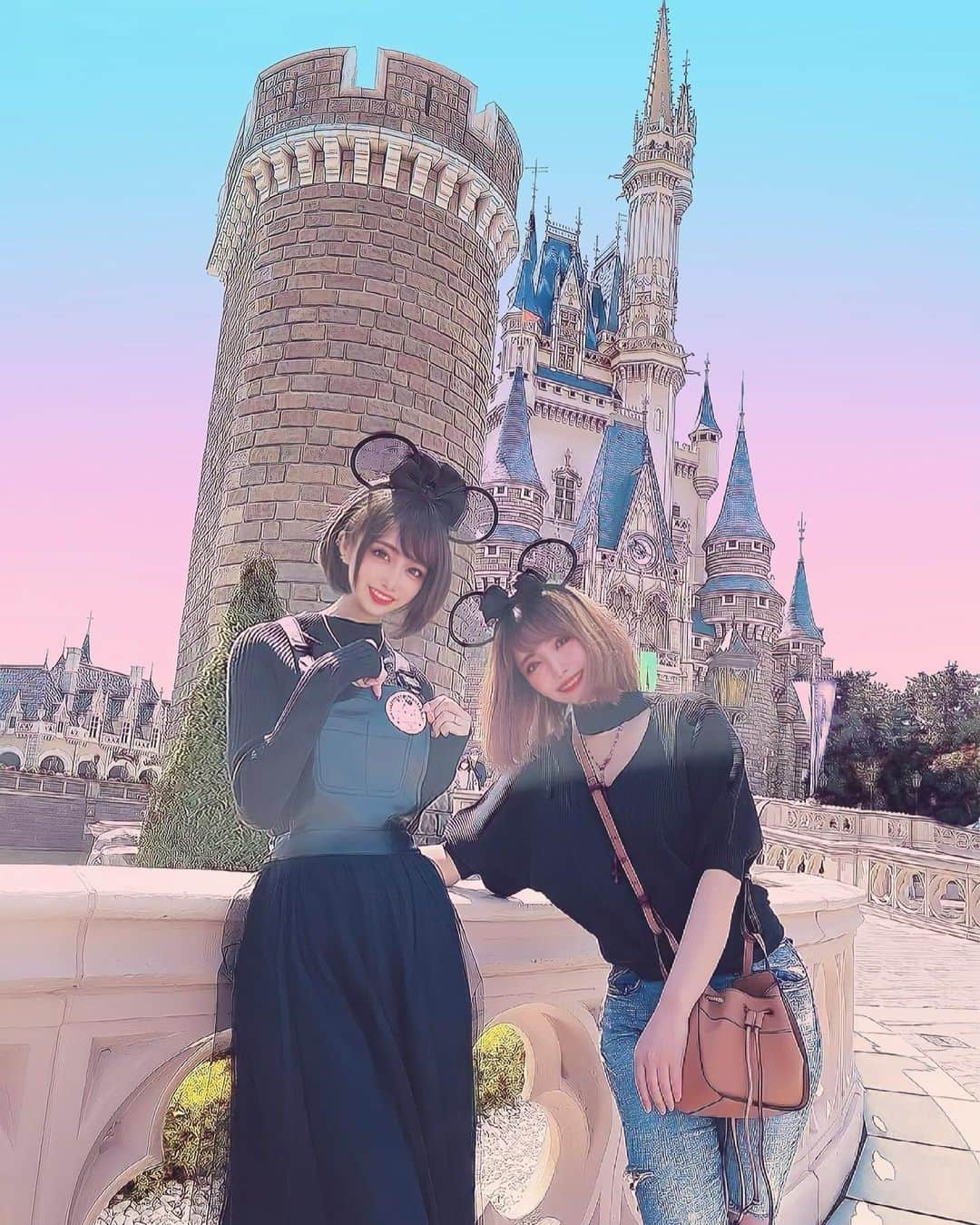 サキ吉さんのインスタグラム写真 - (サキ吉Instagram)「誕生日ディズニー行ってきました🥺❤️ めあたん本当にありがとうー🥲💕💕💕 もう書ききれないくらい朝から色んなことがあった🤣💕 全部とっても良い思い出❤️ めあたんとはずっと家族です🐶🐶💗 大好き💛💛💛 明日も沢山写真あげるね😋 ． #誕生日ディズニー  #東京ディズニーランド #tokyodisneyland  #tdl  #大好き❤️」4月12日 4時03分 - sakikichi1201