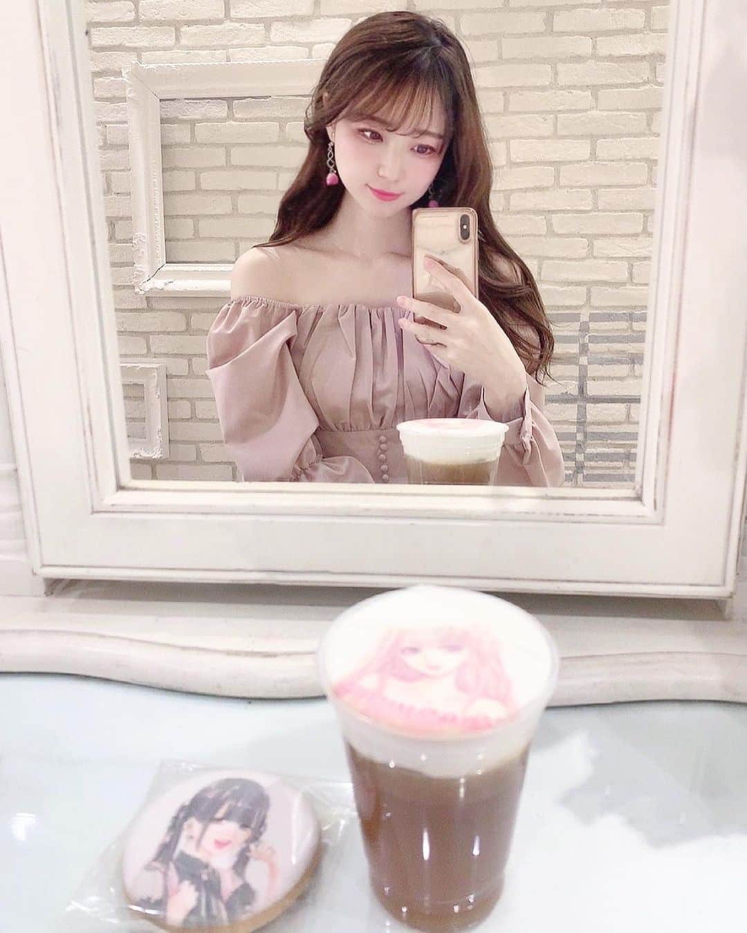 小越しほみのグルメインスタ