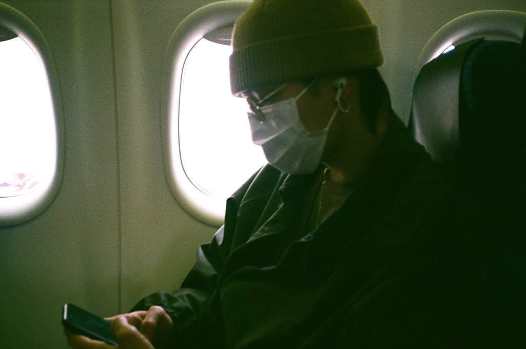 堀夏喜のインスタグラム：「👤🛩」