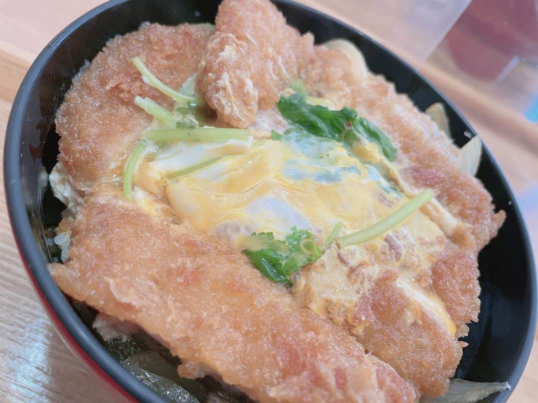 進藤あまねさんのインスタグラム写真 - (進藤あまねInstagram)「飯テロぐらむ  #コツコツ貯めて一気に出していくスタイル #ねすぐらむ」4月12日 17時21分 - amane_shindo_official