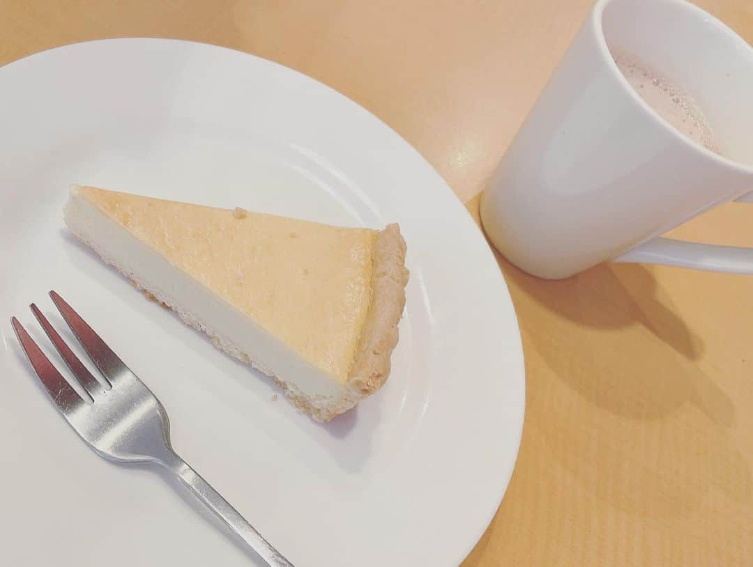 進藤あまねさんのインスタグラム写真 - (進藤あまねInstagram)「飯テロぐらむ  #コツコツ貯めて一気に出していくスタイル #ねすぐらむ」4月12日 17時21分 - amane_shindo_official