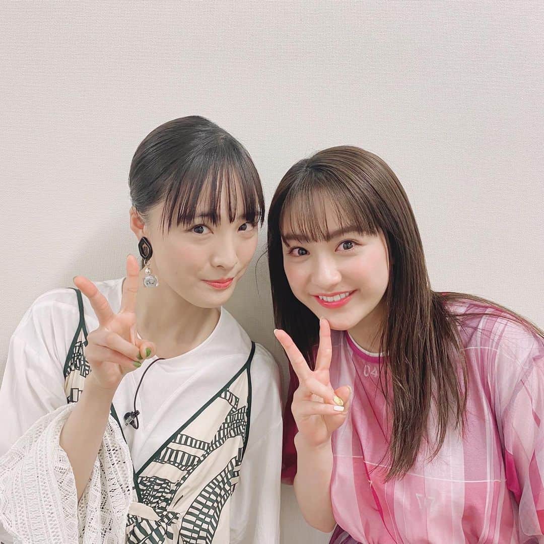 のインスタグラム：「祐奈ちゃん💕 出会ったのは私が中3の時😳 元気と優しさでいっぱいの、大好きな相棒なのです~。 3枚目は映画#案山子とラケット の、公開のとき。」