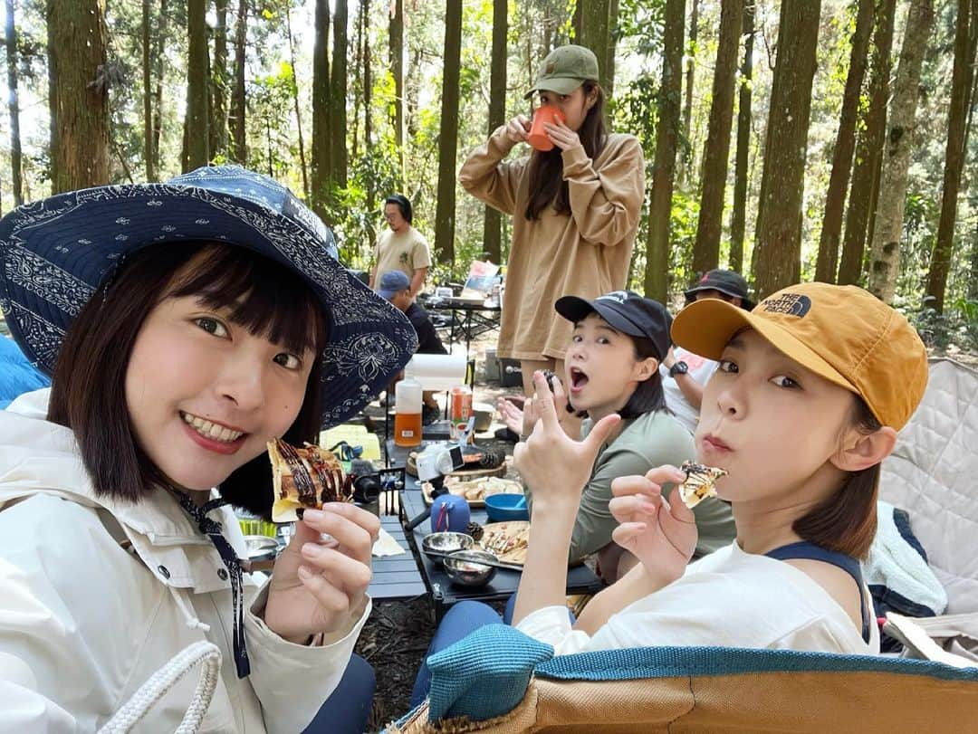 峮峮さんのインスタグラム写真 - (峮峮Instagram)「🏕️🏕️🏕️💕」4月13日 2時08分 - qun_04