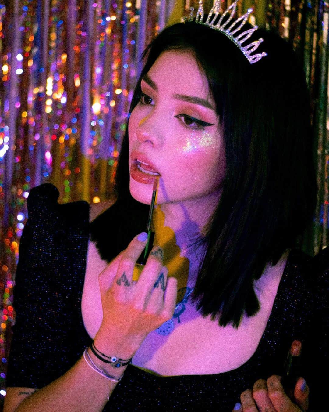のインスタグラム：「11:00 pm 💗 By @jaime.hernandez16 @aiophotography  #y2k」