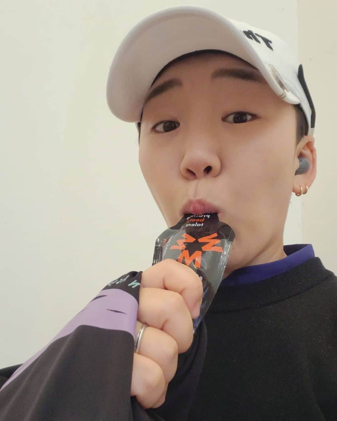 のインスタグラム：「튼튼몸으로! 몸튼튼 마음튼튼 정신튼튼!! 💪 #mag_on」