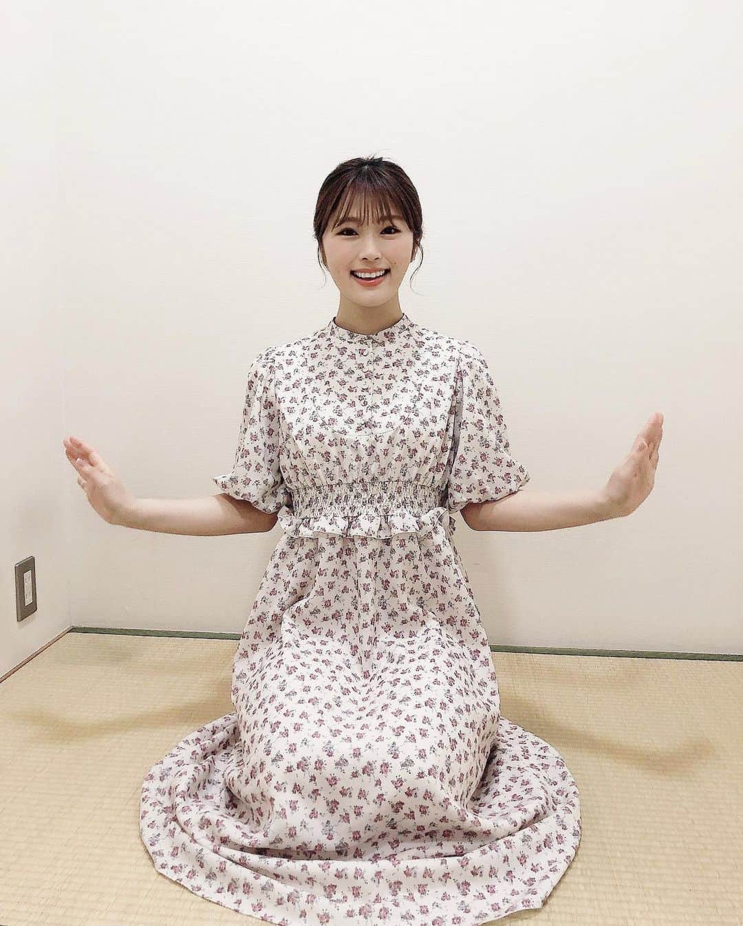渋谷凪咲さんのインスタグラム写真 - (渋谷凪咲Instagram)「#よ〜いドン！  生放送ありがとうございました🌼  また、来週の火曜日 宜しくお願いしますます☺️♪  #衣装 #正座見せ #どうでしょう？ #高評価でしたらまたしてみようと思います♡笑」4月13日 12時04分 - nagisa_nikoniko