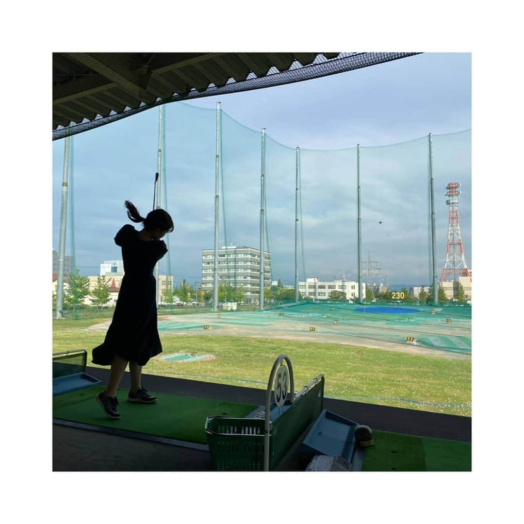 林莉世さんのインスタグラム写真 - (林莉世Instagram)「今シーズンも頑張る⛳ ゴルフ熱高まっています笑 . #松山選手おめでとうございます #ゴルフ#ゴルフ熱#ゴルフ熱上昇中#ゴルフ女子#新潟ゴルフ#打ちっぱなし #スコアはひどいけと#ラウンド行きたい #BSN#新潟#新潟放送#アナウンサー」4月13日 15時04分 - rise_hayashi