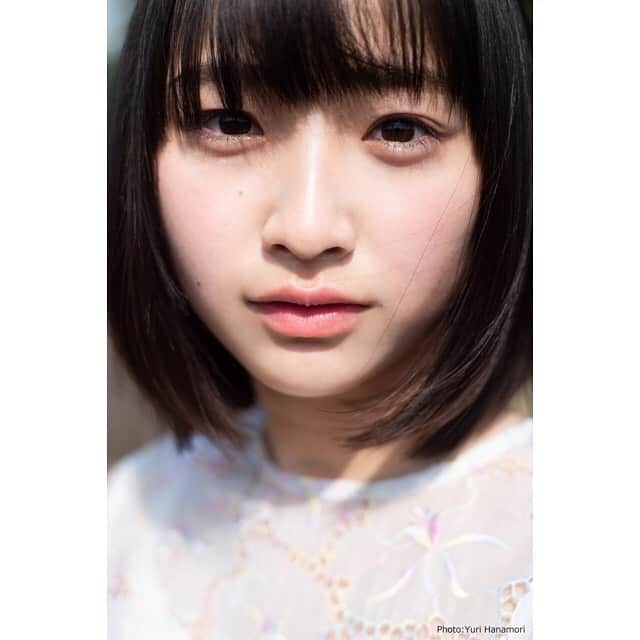 田牧そらのインスタグラム：「. たくさん写真を 撮っていただきました！  ステキなメイクをしてもらって、 ステキな衣装を着させてもらって、 すごく綺麗な写真を撮っていただきました。  とても楽しい時間でした！！  Photo:Yuri Hanamori Hair-Makeup:Mayu Ishimura Stylist:Sayaka Noda  @adelly.tokyo @sanua_jp  #田牧そら」