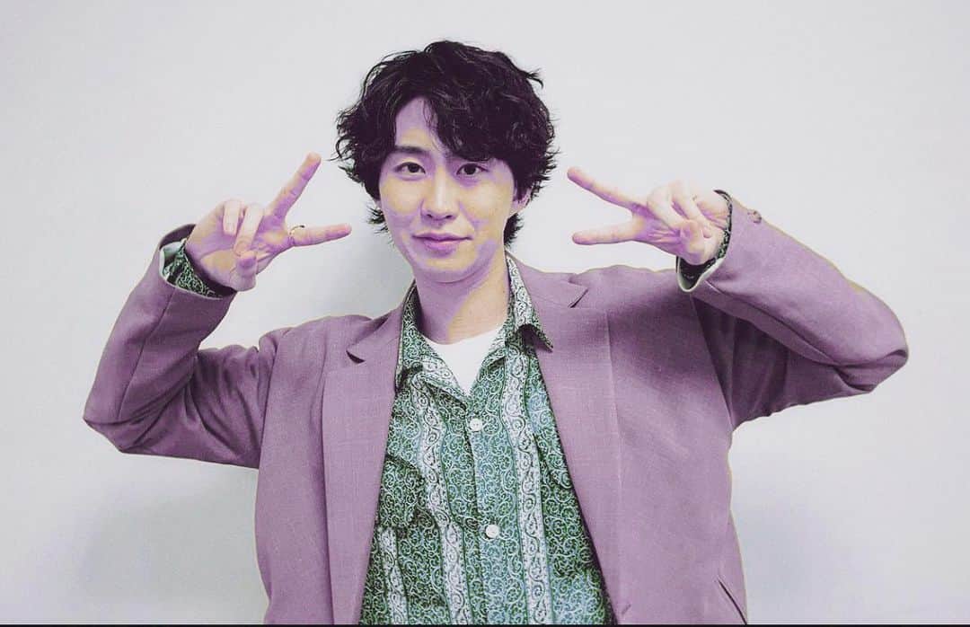 小園凌央のインスタグラム：「今夜放送！  春の超豪華　踊る！さんま御殿3時間SP!!  この後、19時56分からみてね〜！  #テレビを見るときは部屋明るしくて離れて見てね！」