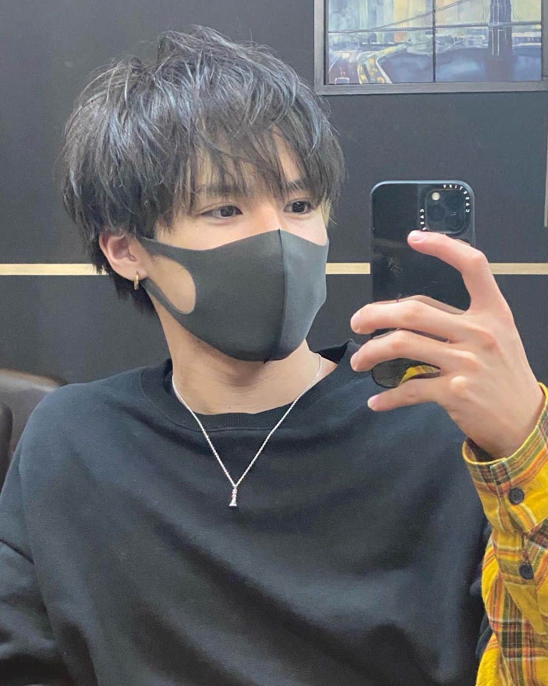 のインスタグラム：「New hair  . . . 髪切ったよ！  #メンズモデル #menshair #mensmodel #サロンモデル #salonmodel #ヘアスタイル #hairstyle #インナーカラー #innercolor #愛知県 #愛知 #名古屋 #aichi #Nagoya #栄 #錦」