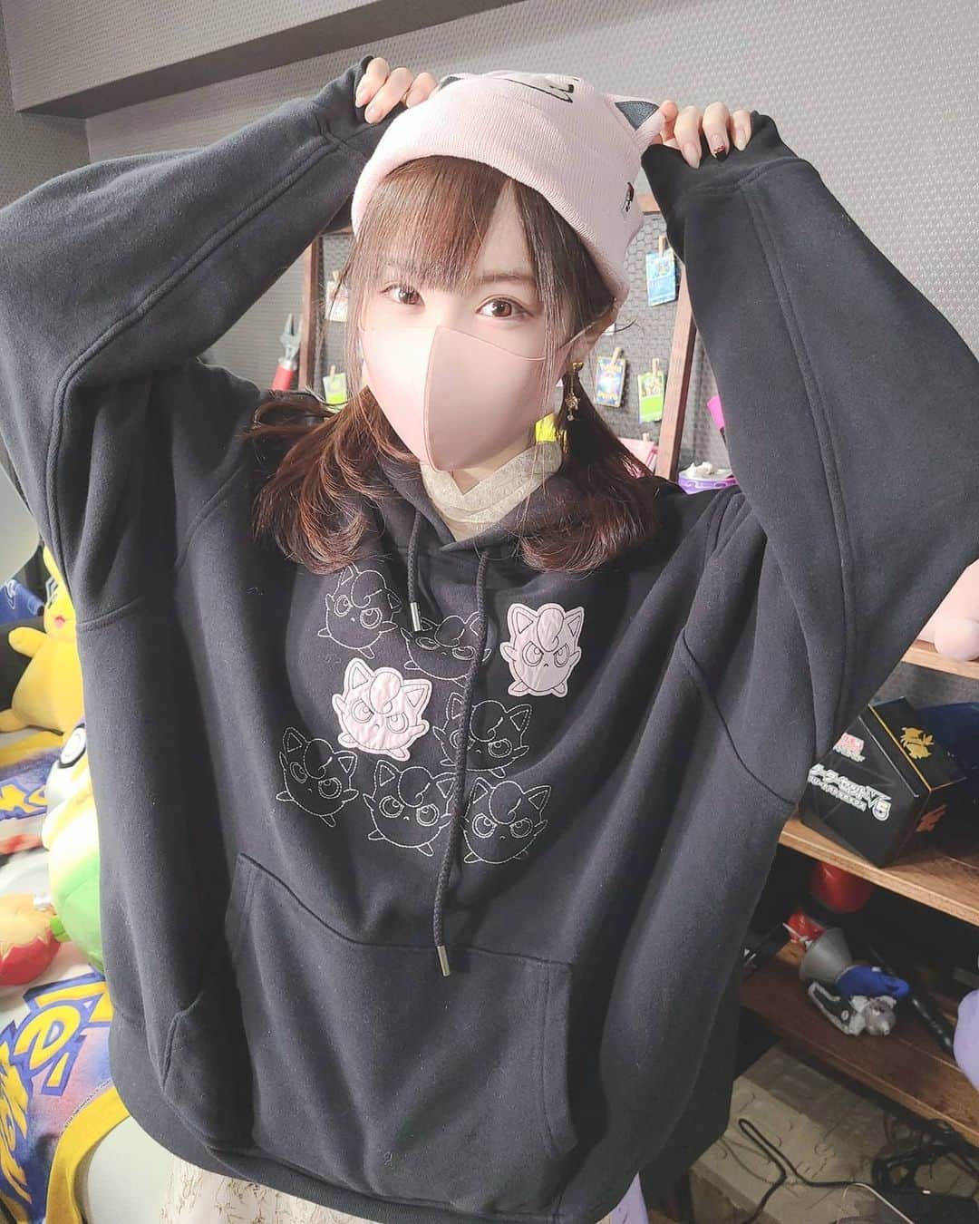 のインスタグラム：「ななっぷりん🍮 @levis_japan @pokemon_jpn  #ななっぷる」