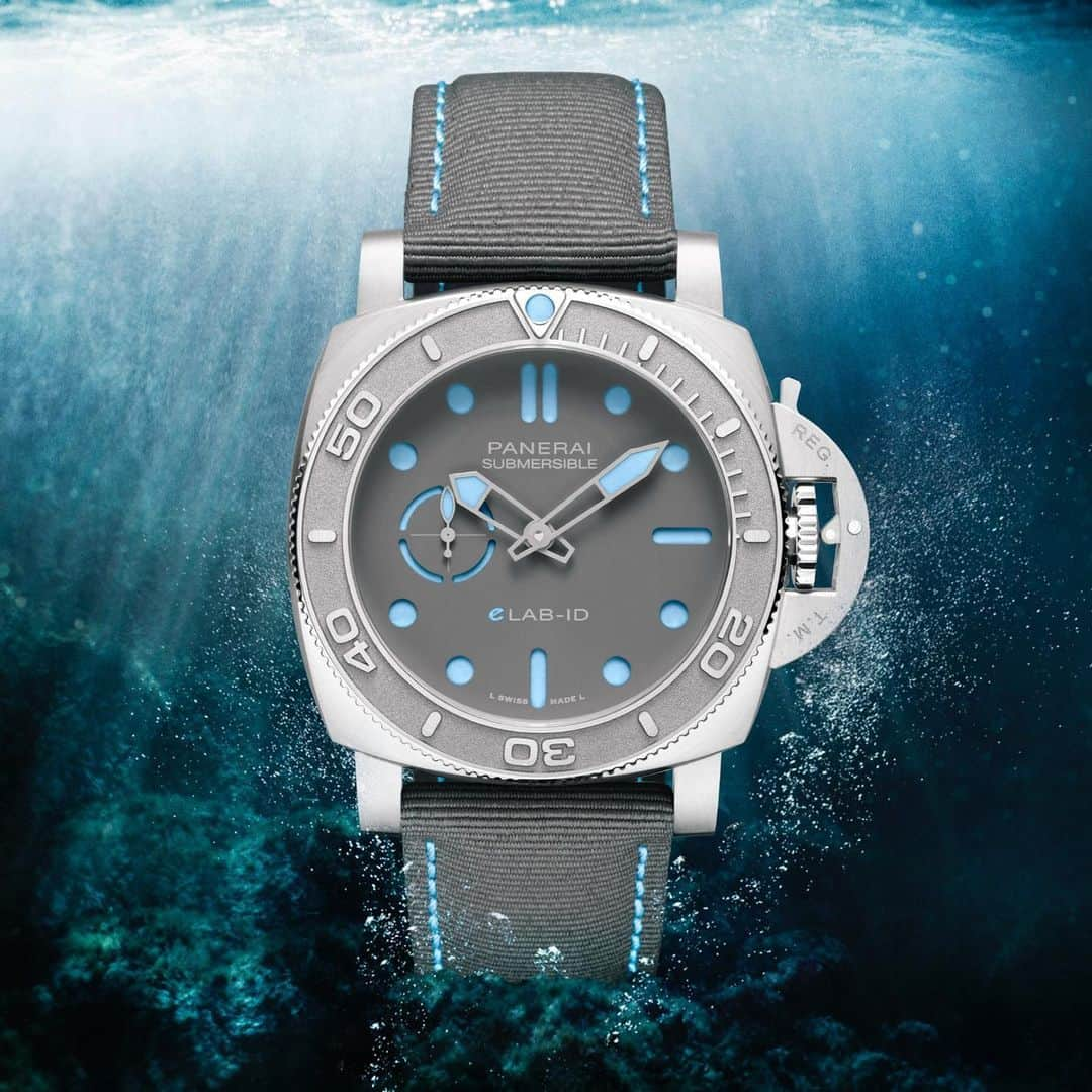 オフィチーネ パネライさんのインスタグラム写真 - (オフィチーネ パネライInstagram)「The new Submersible eLAB-ID™️ is a Concept Watch which embodies the Laboratorio di Idee spirit merging together a huge work of research & innovation, spectacular design and a true story to tell.  It is the result of a pioneering project lead by Panerai in collaboration with more than 10 partner companies from different industries.  The watch is made of an unprecedented 98.6% of recycled-based material.  Link in Bio.  #Panerai #PaneraiWW21 #PaneraiSubmersible #PaneraiLabID #watchesandwonders #watchesandwonders21 #watchesandwonders2021 #PaneraiEcologico #沛纳海 #PAM1225」4月14日 0時10分 - panerai