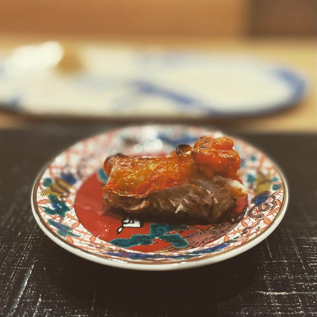 ウィルソン嶺さんのインスタグラム写真 - (ウィルソン嶺Instagram)「〜鮓　西川〜 さすがミシュラン２つ星とても美味しかったです😁」4月14日 0時59分 - reireigram00