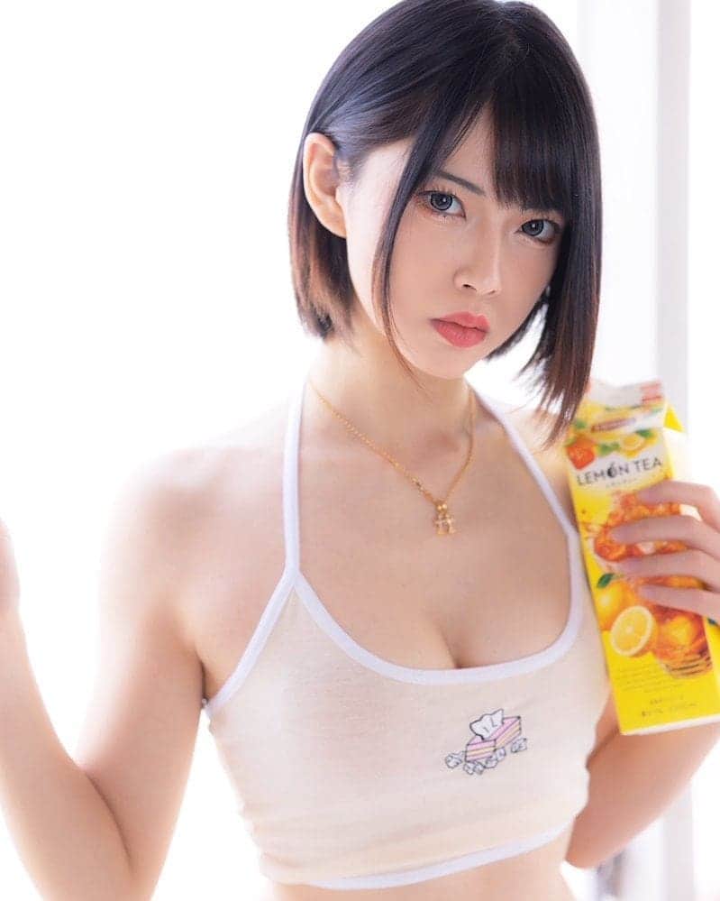 アジアンモデルさんのインスタグラム写真 - (アジアンモデルInstagram)「Choose best asian 🍍🍍🤤 Like and comment 💕 🔻Rate my asian collection🔻 🎥 @asian_loli.mp4 — asian hot videos!  💃🏻 @asianmodel.place — asian models community!  🍑 @loli.thread — cute and hot lolli!」4月14日 3時24分 - asianmodelgallery