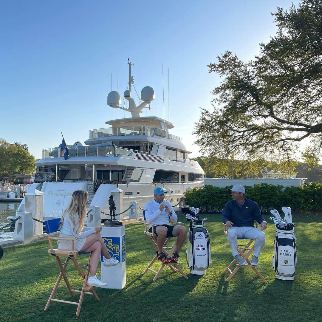 ポール・ケーシーさんのインスタグラム写真 - (ポール・ケーシーInstagram)「Fun morning hanging with @thesergiogarcia and @rbc discussing golf and life. Thanks to RBC for your continued commitment in golf at every level. Plus the charitable impact you’ve made in the communities you visit in Canada and the US. Here’s to another great week.  . @rbcheritage #RBC #rbcheritage #hiltonhead #harbortown #TeamRBC #pgatour」4月14日 5時46分 - paul_caseygolf