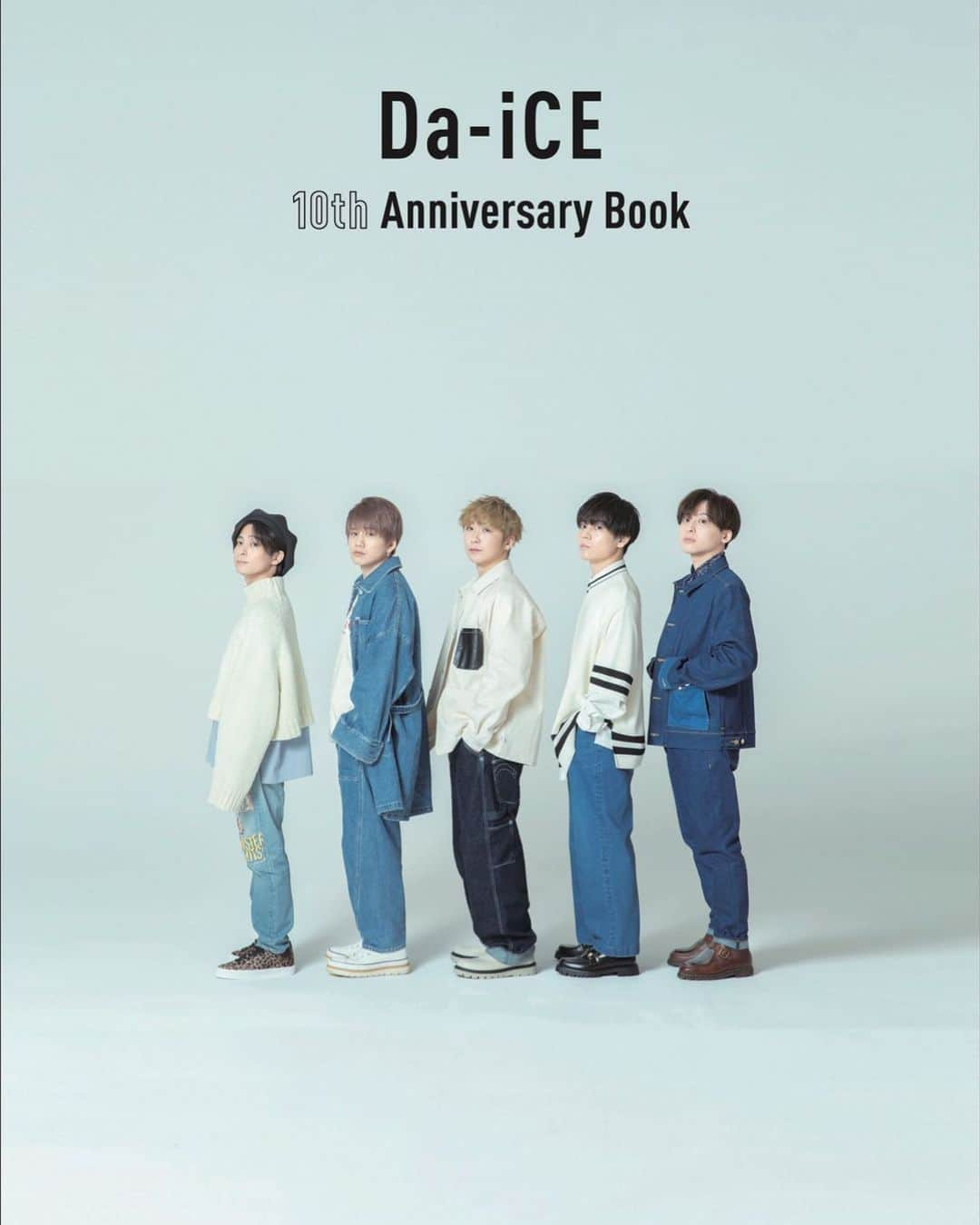 Da-iCEさんのインスタグラム写真 - (Da-iCEInstagram)「＜Da-iCE × @junon_jp ＞  結成から10年の歴史を凝縮 「Da-iCE 10th Anniversary Book」発売決定！  JUNONさん監修のもと、過去記事を厳選して再録！ 完全撮り下ろしに加え、グループインタビューも！  ”10年分のありがとう” を 詰め込んだ1冊になりました。  詳細＆ご予約は Da-iCEオフィシャルHPをご確認ください☑︎  #JUNON #Da_iCE #Da_iCE10周年」4月14日 10時02分 - da_ice_staff