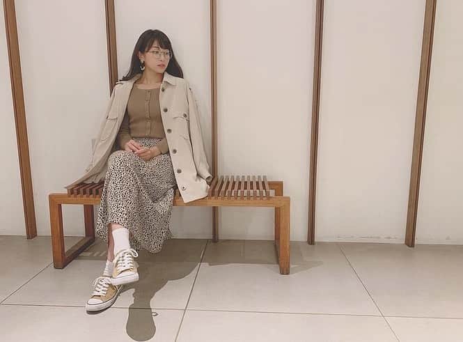 のインスタグラム：「#throwback 💗🤎 . . もう2年前だって…😳😳😳 月日が経つのはあっという間だねぇ☁️ . . #ootd #outfit #outfitoftheday #fashion #ラテコーデ #ブラウンコーデ #コーデ #コーデ記録 #プチプラ #ぷちぷらコーデ #プチプラコーデ #プチプラファッション」