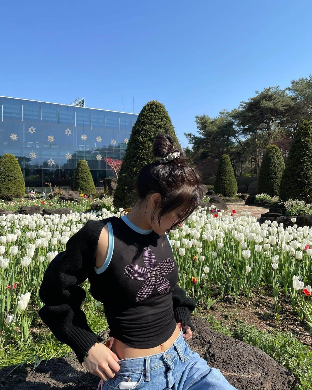 ジェニーさんのインスタグラム写真 - (ジェニーInstagram)「Spring time here in Seoul 🙂」4月14日 18時20分 - jennierubyjane