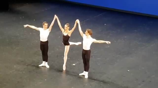 オニール八菜のインスタグラム：「Mid week throw back to #Agon with @paulmarque and @arthus_raveau 🖤🤍🖤 #balanchine #stravinsky  @balletoperadeparis   Repost from @coralieblondie •」