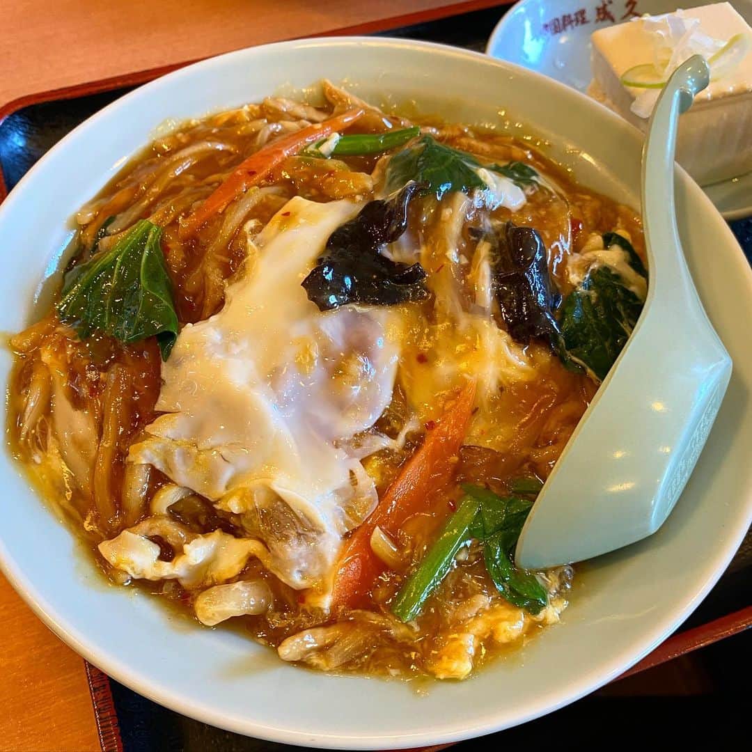 ノブ のインスタグラム：「いろはに千鳥でロケ行きたかった味付け！！ つまり最高って事！ 飛び込み店近年1位！ 清水公園近く、中華料理成久さん。 成久うまに飯。 #濃いい」