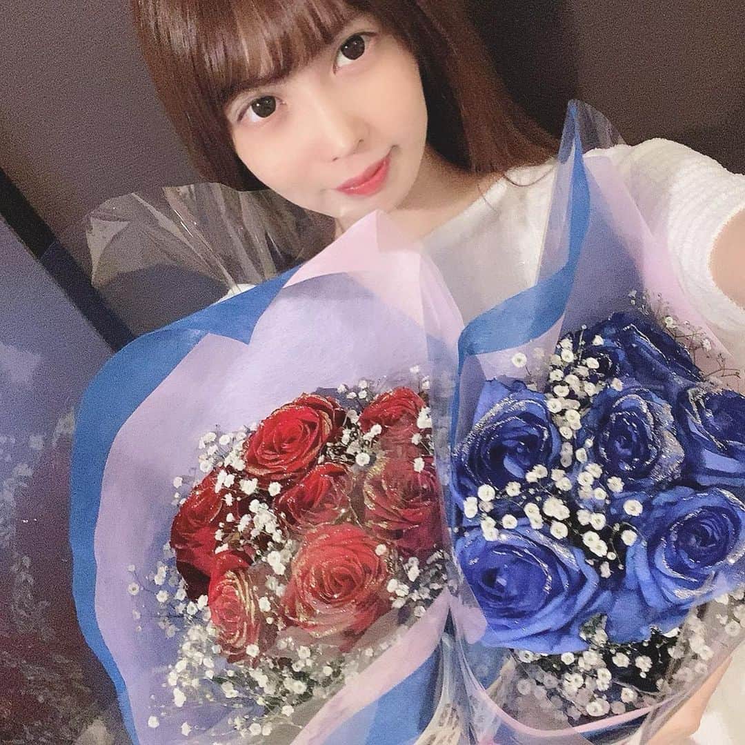 南まりあのインスタグラム：「事務所に、心配のお手紙など送ってくださっている方々、おられるようで本当にありがとうございます🙇‍♀️ また、WAKO’S GIRLS2020卒業のお祝いのお花や、3月の誕生日にもお花を送ってくださった皆さまも本当にありがとうございます🙇‍♀️事務所より受け取りまして、本当に嬉しくて、大事に大事に飾らせていただきました💐😊皆さんのあたたかさに、胸がいっぱいになりました☺️」