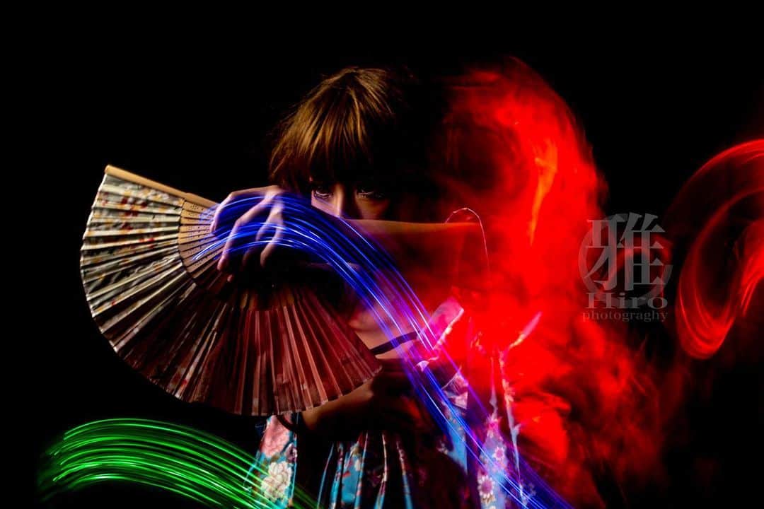 松すみれさんのインスタグラム写真 - (松すみれInstagram)「﻿ ﻿ hidden purpose －発動－﻿ ﻿ ﻿ 「ただ己の身を鍛え、技のみを研ぎ澄ませろ」﻿ ﻿ ﻿ photo by: @masa_graghy207 ﻿ model: @omatsudayo ﻿ Date of shooting：April 3, 2021﻿ ﻿ ﻿ #札幌モデル #被写体﻿ #ポートレート #portrait ﻿ #portraitphotography ﻿ #lightpainters #studiolighting ﻿ #studiophotography ﻿ #lightpaintingphotography ﻿ #lightpainting #litbyhand ﻿ #colouredgels #gelledlighting ﻿ #colourgel #studioshoot ﻿ #lightpaintingbrushes ﻿ #longexposureoftheday ﻿ #lightpaintingworldalliance ﻿ #lightpaintingart ﻿ #longexposurephotography ﻿ #offcameraflash #lightpaintingblog ﻿ #creative_portraits ﻿ #best_moments_edit ﻿ #gf_edits #dark_captures ﻿ #ind_edits_ #asi_es_edits ﻿ #edits_greatshots ﻿ #edit_lovers_united」4月15日 0時10分 - omatsudayo