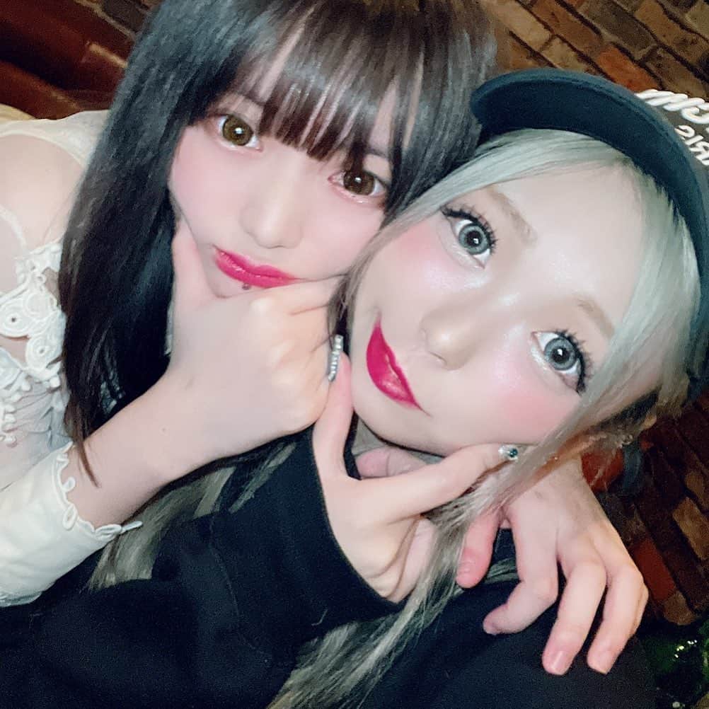 のインスタグラム：「なかよし❤だいすきっ」