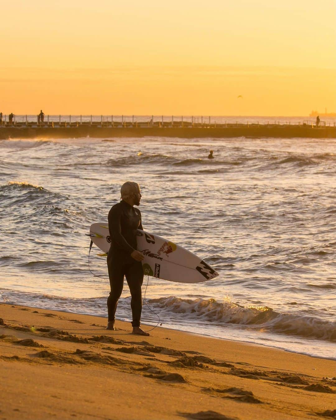 イタロ・フェレイラさんのインスタグラム写真 - (イタロ・フェレイラInstagram)「CHAMA 🔥✨💛 #surf (📸 @if15sports )」4月15日 7時02分 - italoferreira