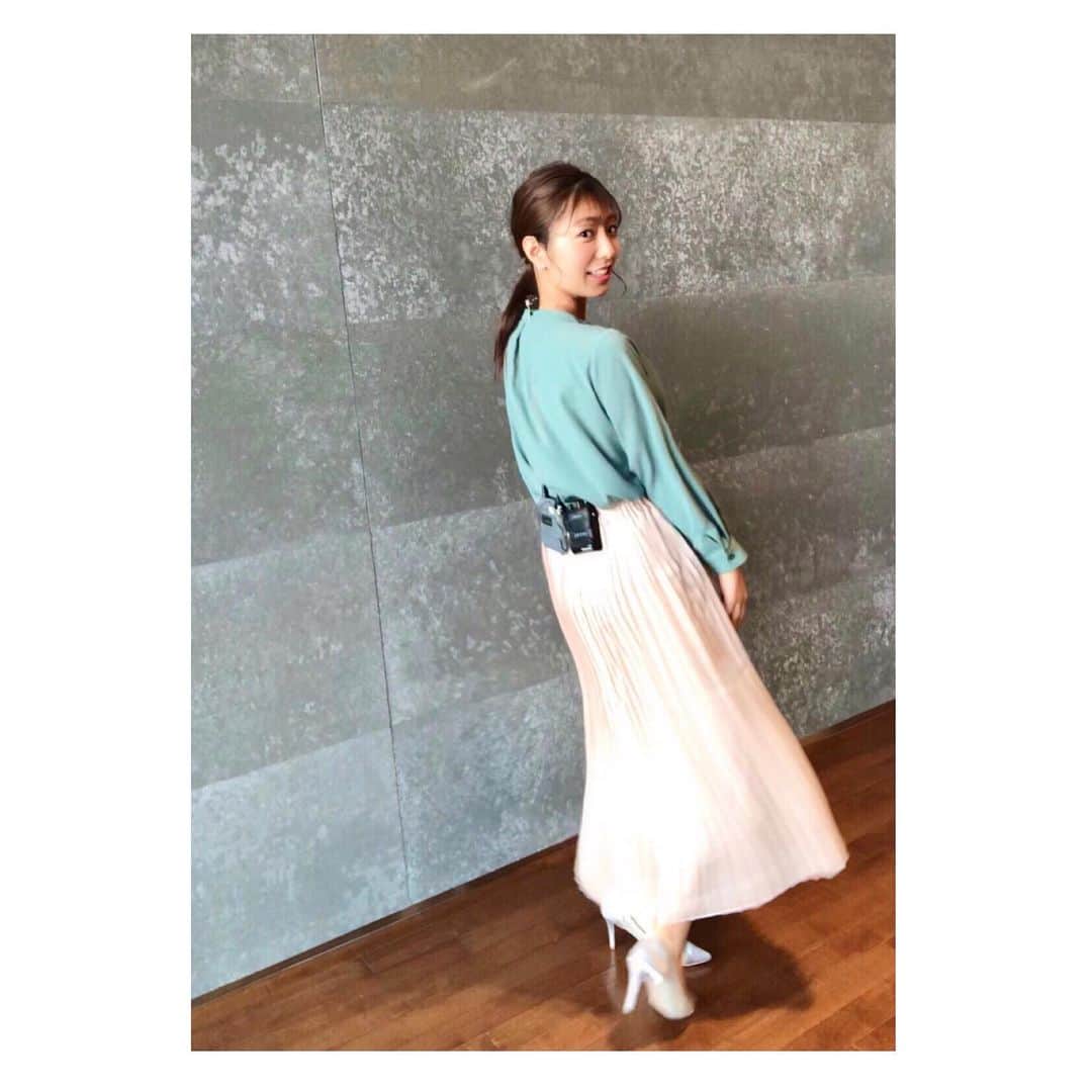 白戸ゆめのさんのインスタグラム写真 - (白戸ゆめのInstagram)「👗 . 《Mon.Tue》 tops: @ladyluckluca_okayama  skirt: スタイリスト私物  《Wed》 tops&skirt: @yeccavecca.okayama  . #衣装 #女子アナ #女子アナコーデ #キャスター #アナウンサー #コーデ #全身コーデ #luca #yeccavecca  #パススリーブ #袖 がかわいい」4月15日 8時43分 - yumeno.s_