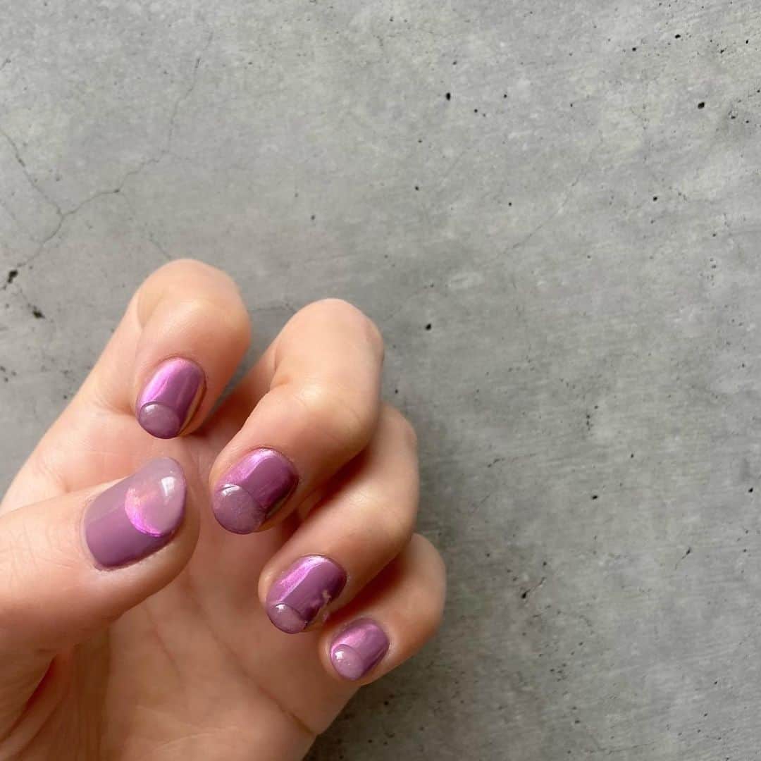 早瀬あやさんのインスタグラム写真 - (早瀬あやInstagram)「爪先ぷっくりさせた💧  #selfnail#オーロラネイルデザイン#氷ネイル」4月15日 10時15分 - hayase_aya