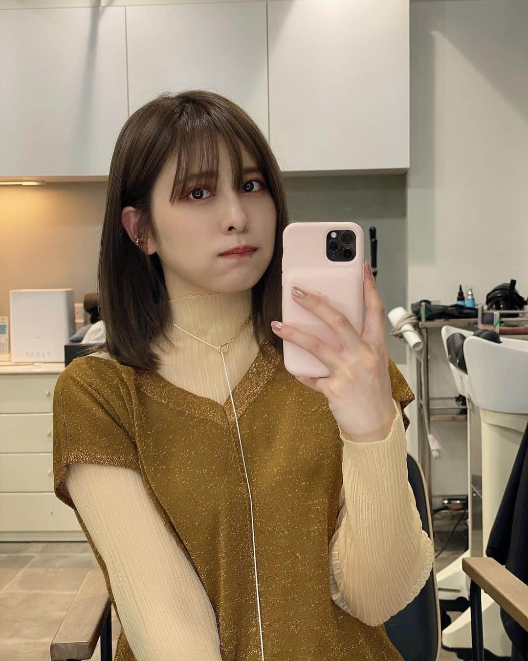 のインスタグラム：「ちゅるんな天使の輪ができました😇 2回目だけど1回目よりさらにいい、、❤️ #水素トリートメント」