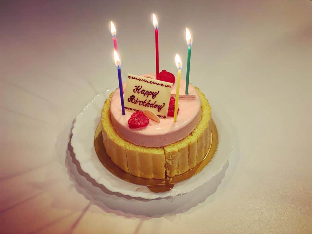 大原櫻子さんのインスタグラム写真 - (大原櫻子Instagram)「Happy Birthday 💝 今日は母の誕生日」4月15日 21時24分 - sakurako_ohara