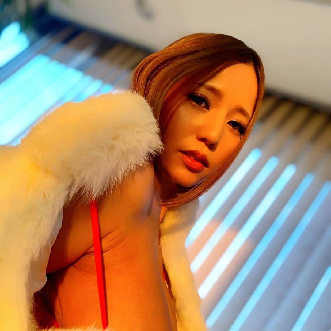 西條るりのインスタグラム：「Hi how r u...#allprogirls #gravure #langerie #redandwhite #white #beautifulasiangirls #japanesegirl」