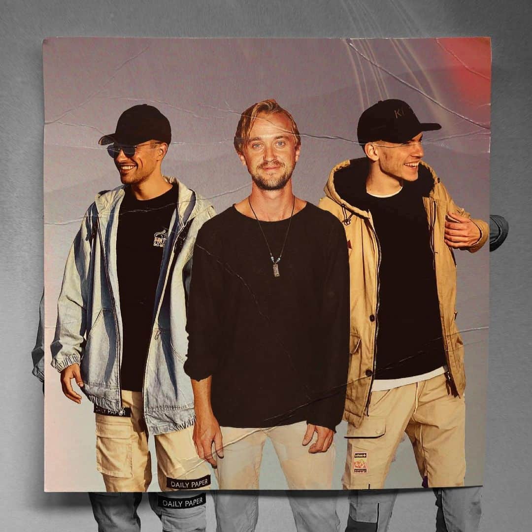 トム・フェルトンのインスタグラム：「j'aime ces gars  - ma toute première collaboration - voici bien d'autres! 🇫🇷  love these guys  - my very first collaboration - heres to many more !」