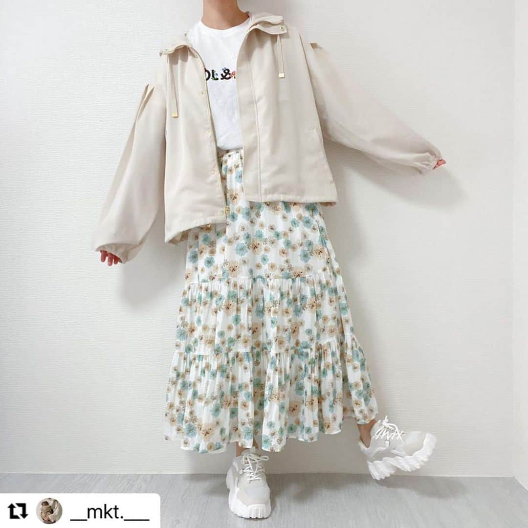 GRLさんのインスタグラム写真 - (GRLInstagram)「【👆画像をタップすると購入できるよ👆】 @__mkt.___ さん にGRL商品着用して頂いております💕 ありがとうございます✨ . @grl_official #グレイル #grl #プチプラ #ootd #fashion #プチプラコーデ #outfit #ファッション #可愛い #かわいい #コーデ #コーディネート #cute #大人カジュアル #カジュアルコーデ#GRL購入品#グレイル購入品#購入品 #マウンテンパーカー #ツイルジャケット #プリーツスカート」4月16日 17時04分 - grl_official