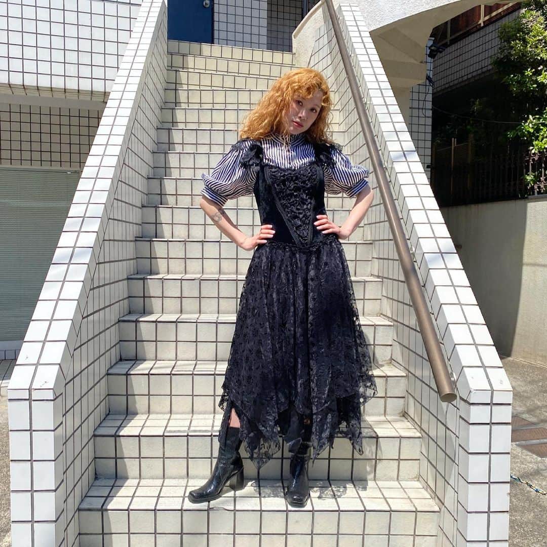 のインスタグラム：「•lace design black dress •stripe puff sleeve blouse」
