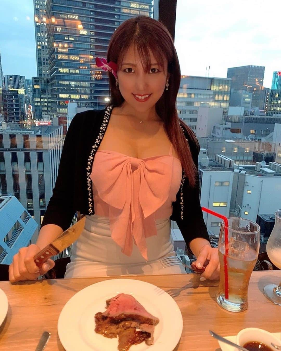 神谷麻美さんのインスタグラム写真 - (神谷麻美Instagram)「#シュラスコ 美味しかったぁ🍖💕🇧🇷🌺💕✨  焼き#🍍 も💗✨   #クプアス ジュース #アサイー ジュース美味しすぎて、いっぱ飲んだ💗🍹💗幸せ〜🥰💗✨  #smoothie 大好き🍹💖✨   #superbacana」4月16日 22時21分 - asamice428