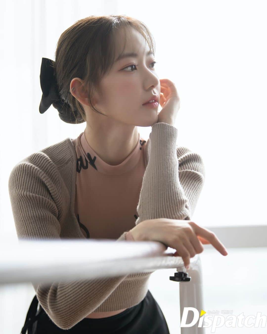 h3artbrak3rsさんのインスタグラム写真 - (h3artbrak3rsInstagram)「… #hkt48 #IZONE #아이즈원 #アイズワン  #sakura #宮脇咲良 #미야와키사쿠라 #さくら #DICON #shallwedance」4月17日 5時30分 - h3artbrak3rs