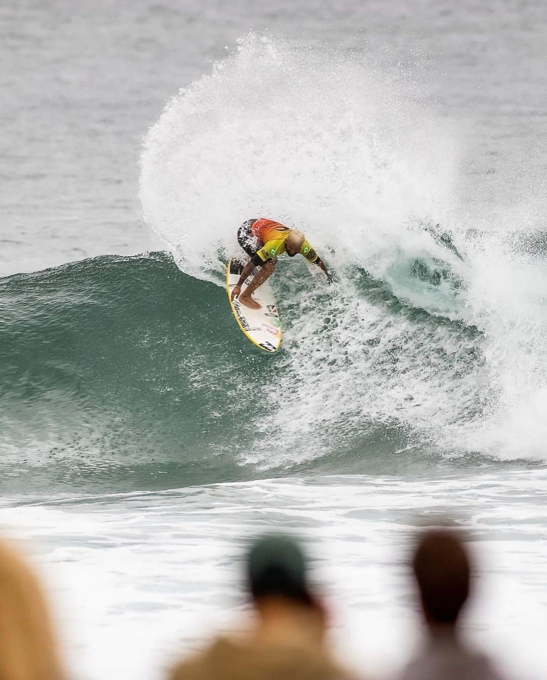 イタロ・フェレイラさんのインスタグラム写真 - (イタロ・フェレイラInstagram)「Grato a Deus por tudo!!! Chamaaaa...💛🙏🔥✨ #fésempre #surf (📸 @wsl )」4月17日 19時05分 - italoferreira