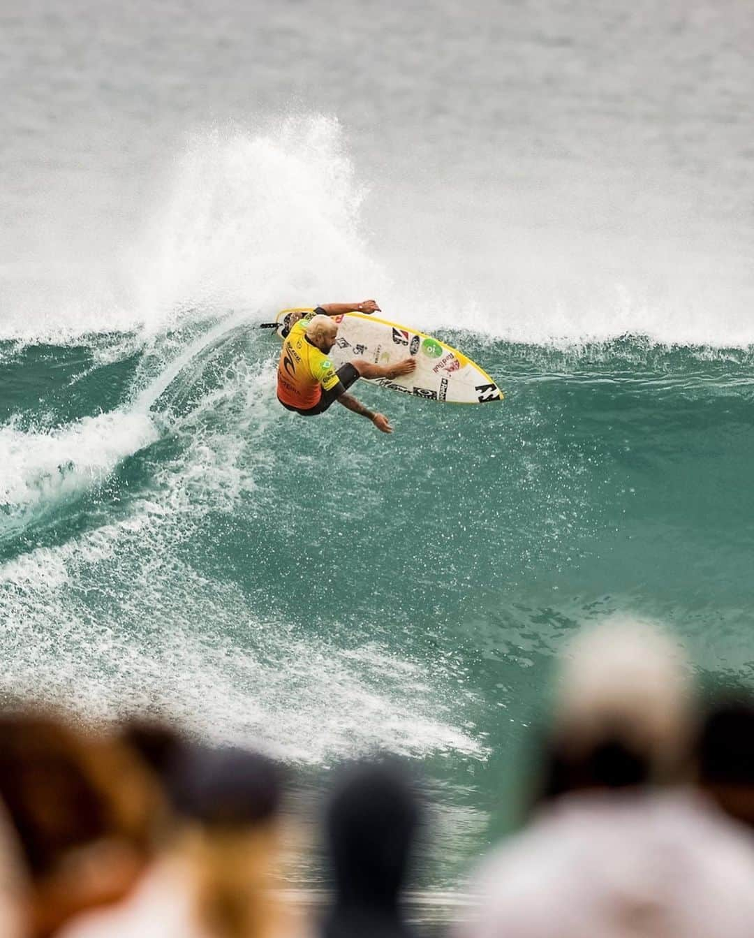 イタロ・フェレイラさんのインスタグラム写真 - (イタロ・フェレイラInstagram)「Grato a Deus por tudo!!! Chamaaaa...💛🙏🔥✨ #fésempre #surf (📸 @wsl )」4月17日 19時05分 - italoferreira